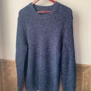 Brand New Banana Republic Knit Crew Seeater - Large